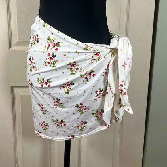 J. Crew Other - J.Crew NWT Strawberry and Floral White Sarong Bathing Suit Wrap, L / XL